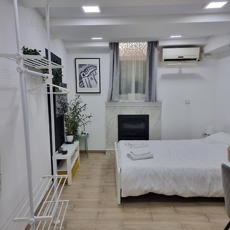 Apartament Elegant Yellow Submarine Belgrad Zewnętrze zdjęcie