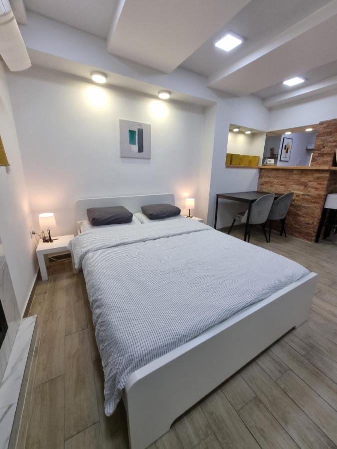 Apartament Elegant Yellow Submarine Belgrad Zewnętrze zdjęcie
